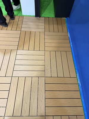 Полы из ДПК класса люкс 500х500: мастерство определяет совершенство