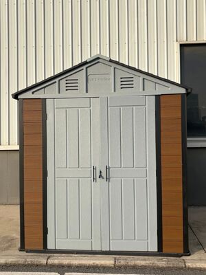 Открытый мобильный сборный дом - садовый инвентарь и хранилище инструментов